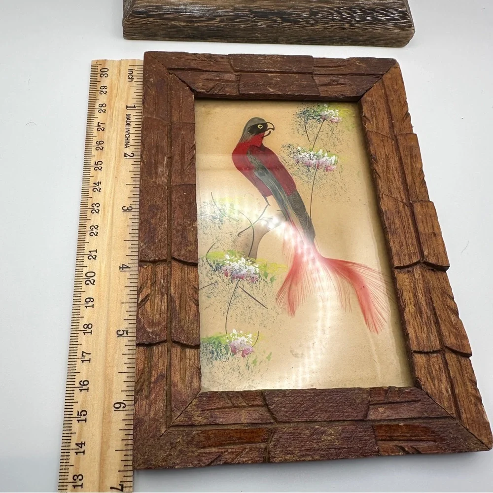 Vibrant Vintage Mexican Folk Art Feather Craft Red Bird Picture Carved Frame - Picture 13 of 16